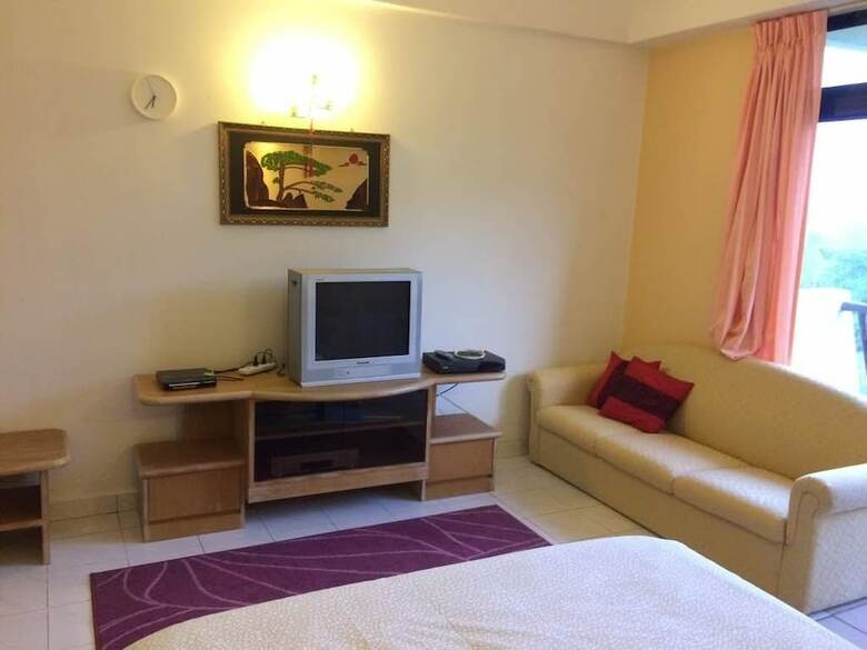 Hotel 2 Bedrooms Apartment By Paul