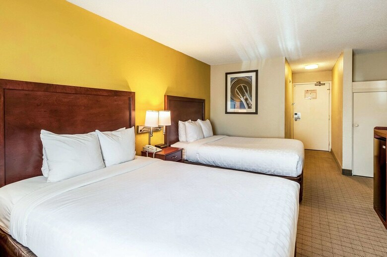 Clarion Hotel Seattle Airport