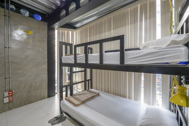 Hostal Guyasuka Ratchada - Hostel