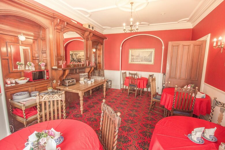 Bed & Breakfast Elim Bank Guest House