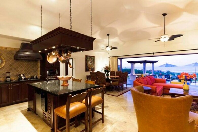Hacienda Residences, Private 3-bedroom Villa