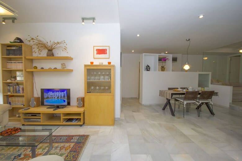 Apartamentos Huertos Canovas Nerja Loft