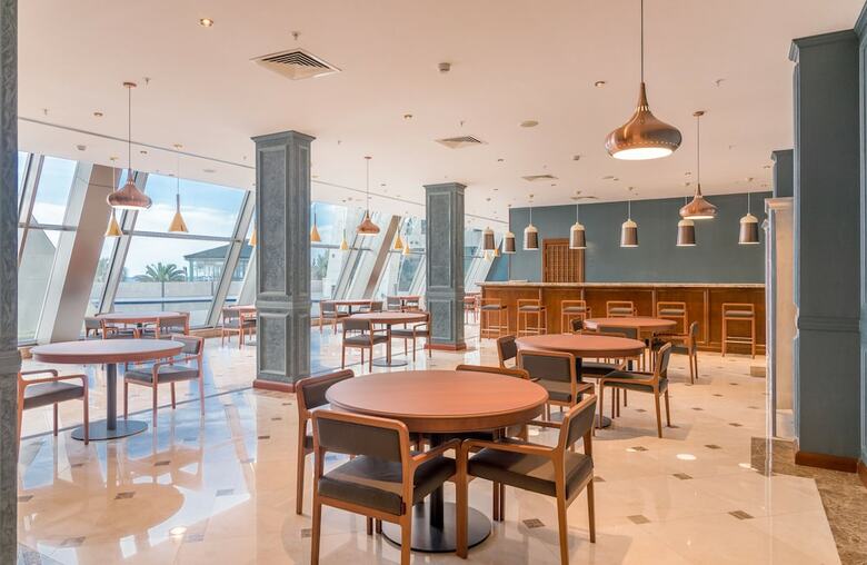 The Grand Gloria Hotel