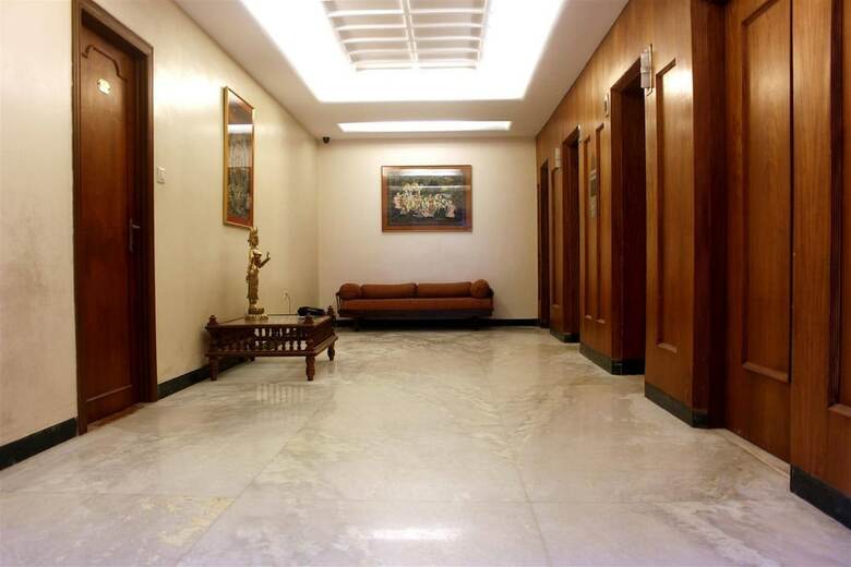 Hotel The Woods Manor Mg Road