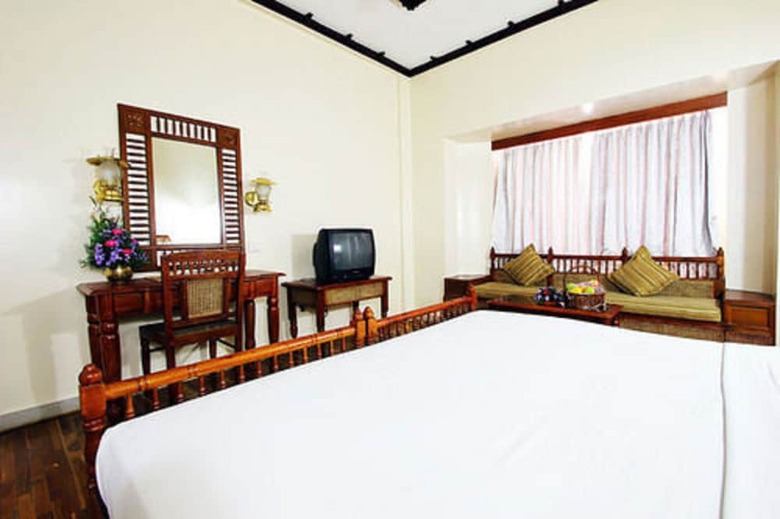 Hotel The Woods Manor Mg Road