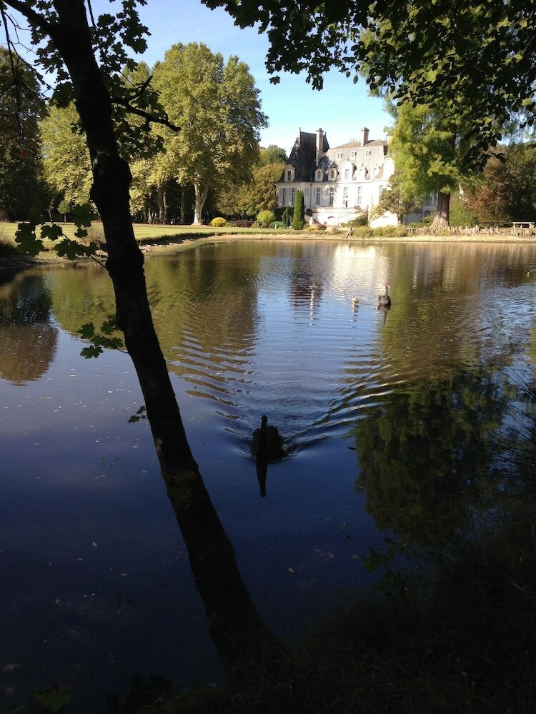Bed & Breakfast Chateau Du Val Larbont