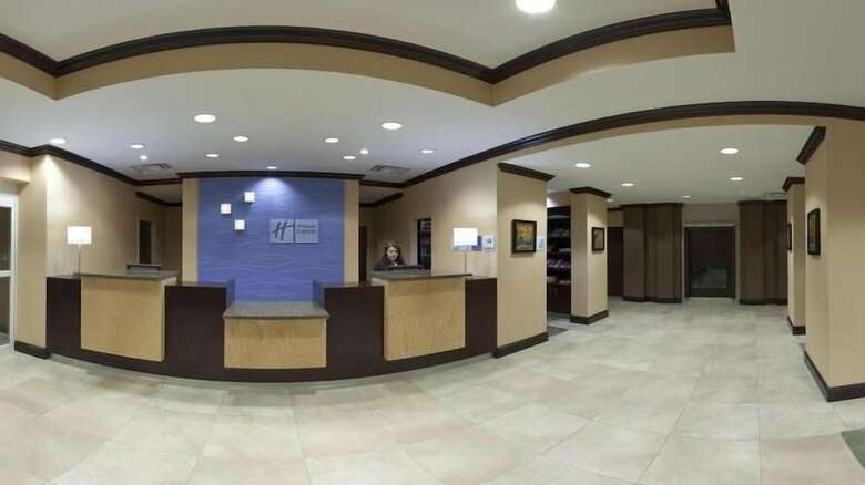 Holiday Inn Express Hotel & Suites El Paso