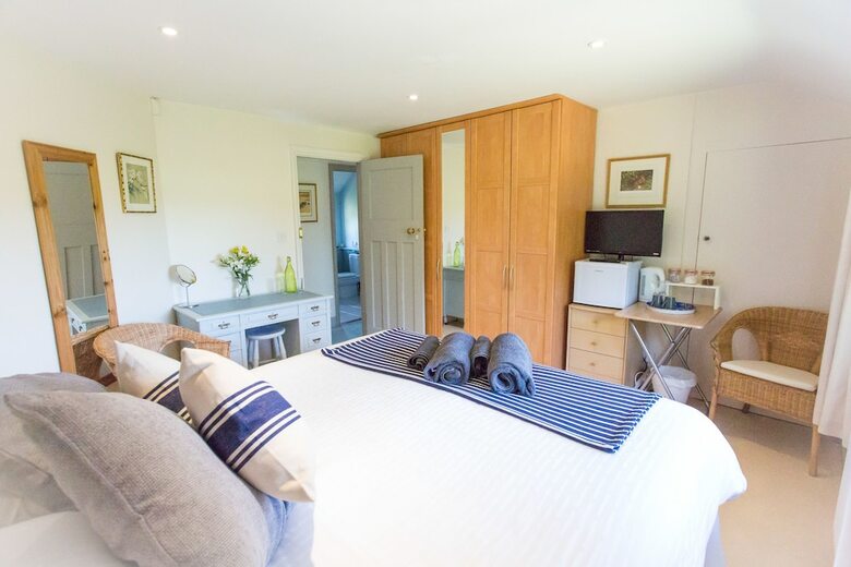 Bed & Breakfast Linden House