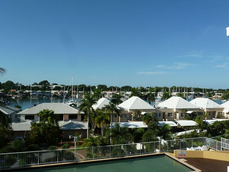 Apartamentos Cullen Bay Resort