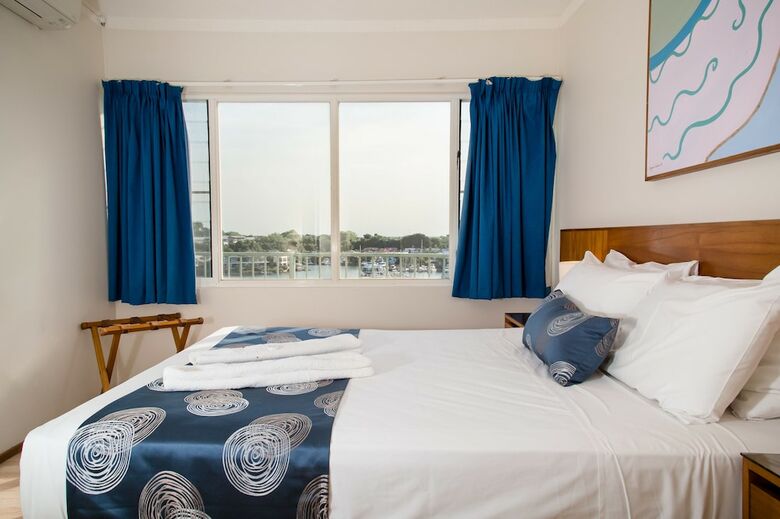 Apartamentos Cullen Bay Resort