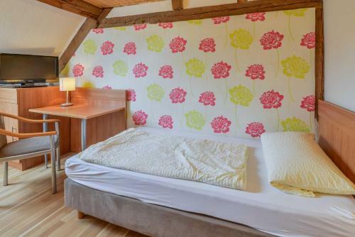 Hostal Landgasthof R�ssle