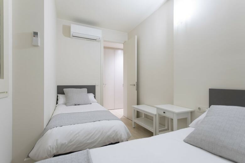 Apartamentos Bravissimo Cort Reial 3b