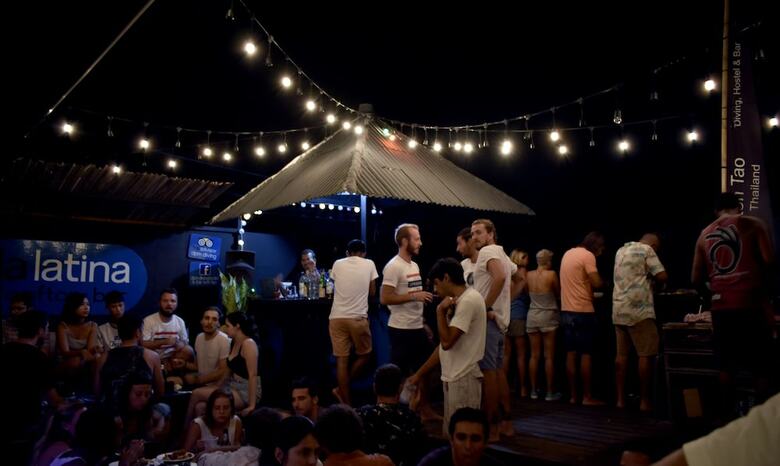 Hostal Dpm Diving Hostel & Bar Koh Tao