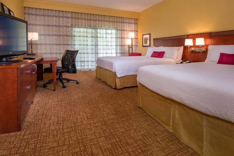 Hotel Courtyard By Marriott Richmond West