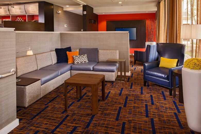 Hotel Courtyard By Marriott Richmond West