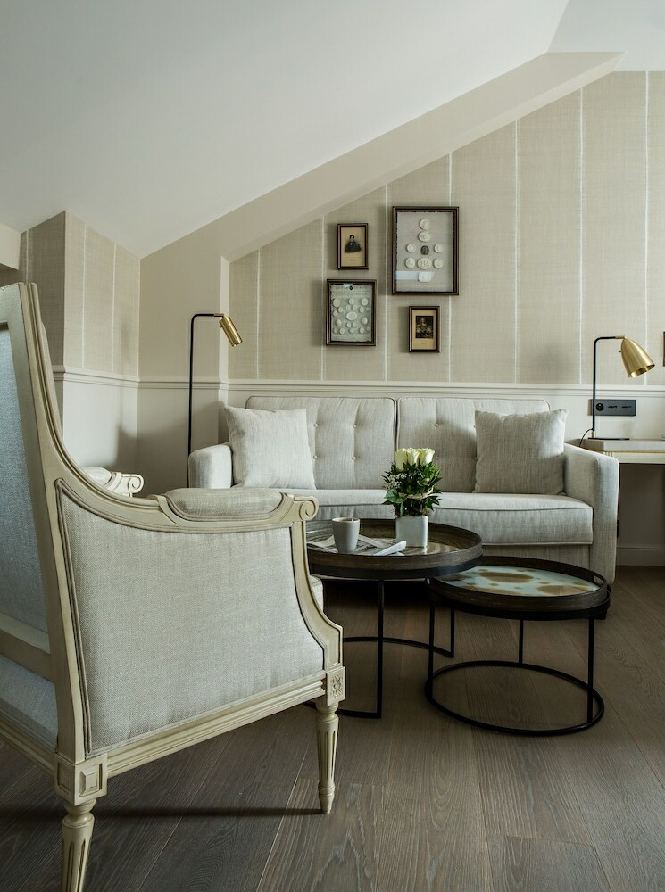 Hotel Charles V