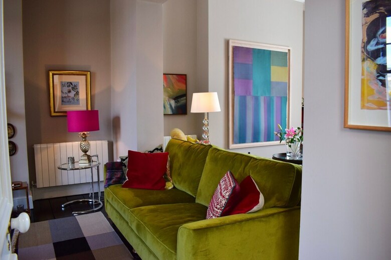2 Bedroom Townhouse In Dublin City Centre