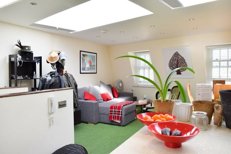 Apartamentos 1 Bedroom Top Floor Flat In Fitzrovia