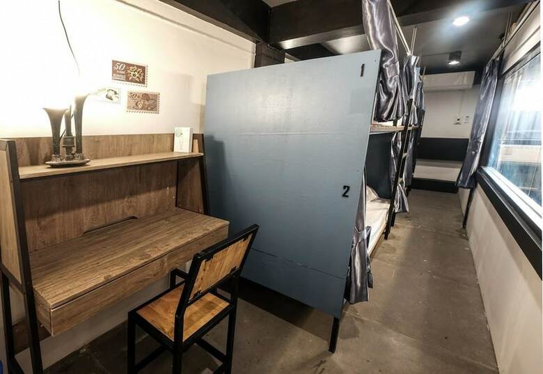 Hostal Znap's Hostel And Caf�