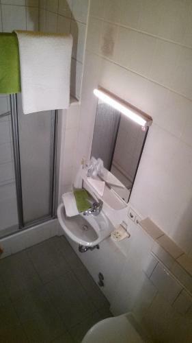 Hostal Gasthaus Zur �lm�hle