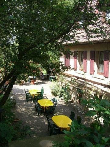 Hostal Gasthaus Zur �lm�hle