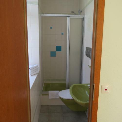 Hostal Gasthaus Zum Lamm