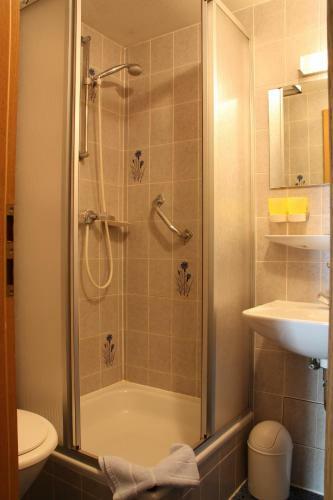 Hostal Gasthaus Zum Lamm