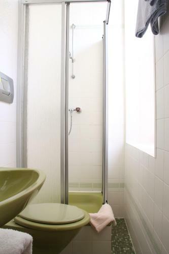 Hostal Gasthaus Zum Lamm