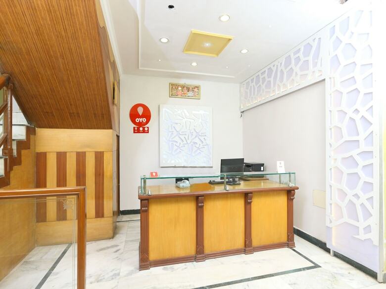 Hotel Oyo 11661 Krishna Park