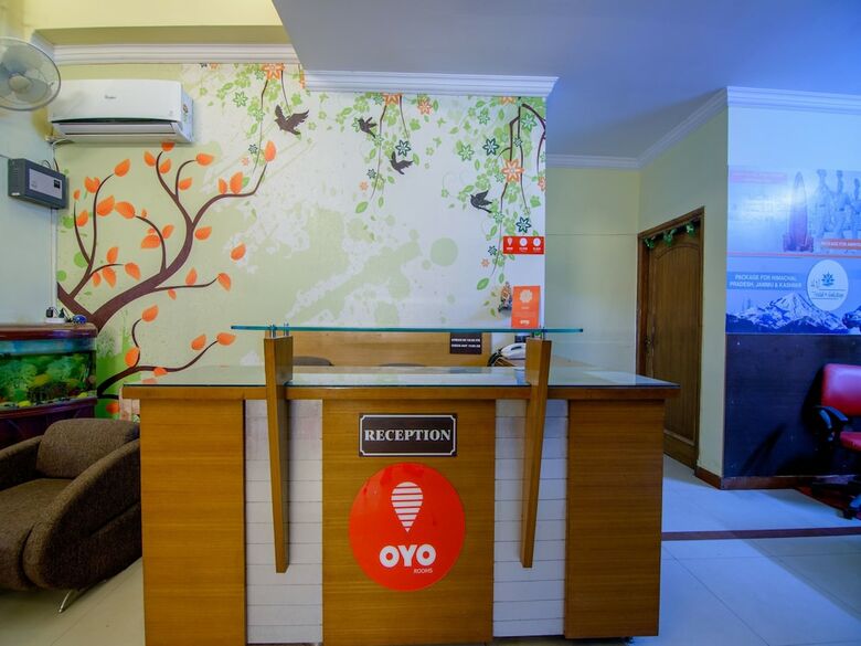 Oyo 2729 Hotel Hv International