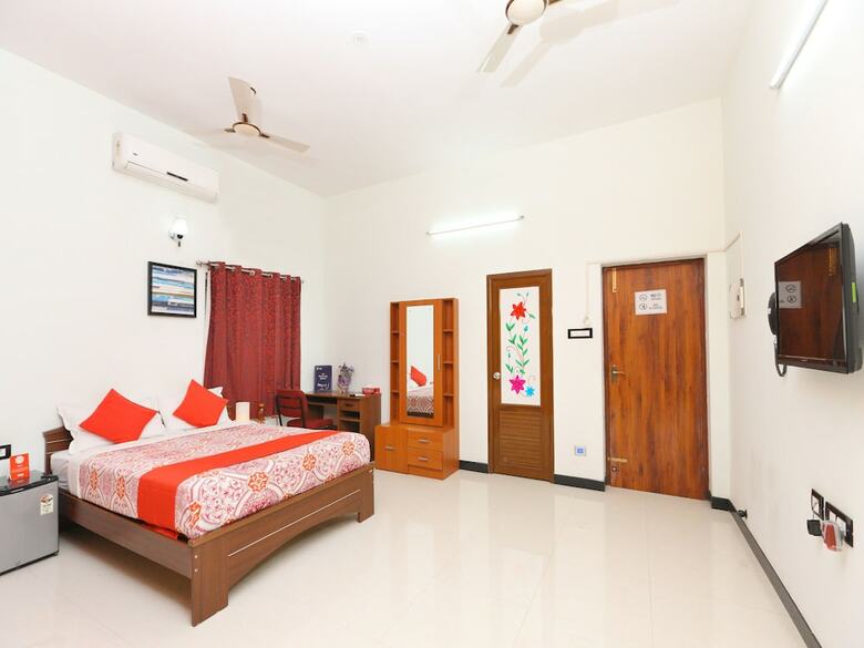 Hotel Oyo 20012 Silverkey Saravanampatti