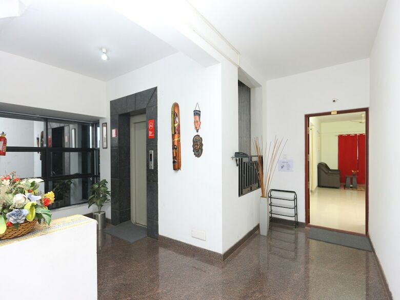 Hotel Oyo 20012 Silverkey Saravanampatti