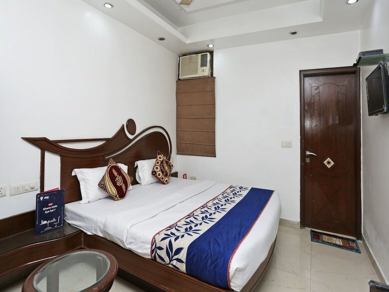 Oyo 1660 Hotel Topaz