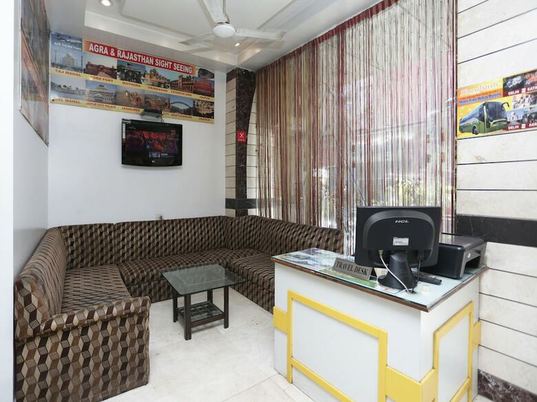 Oyo 1660 Hotel Topaz