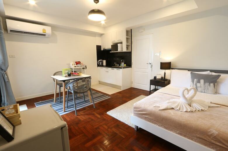 Hotel Neveu Premier Residence