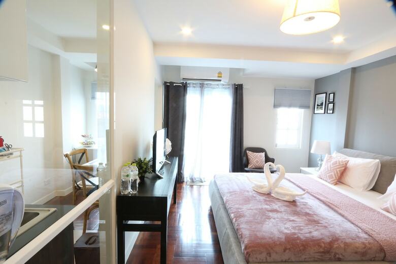 Hotel Neveu Premier Residence