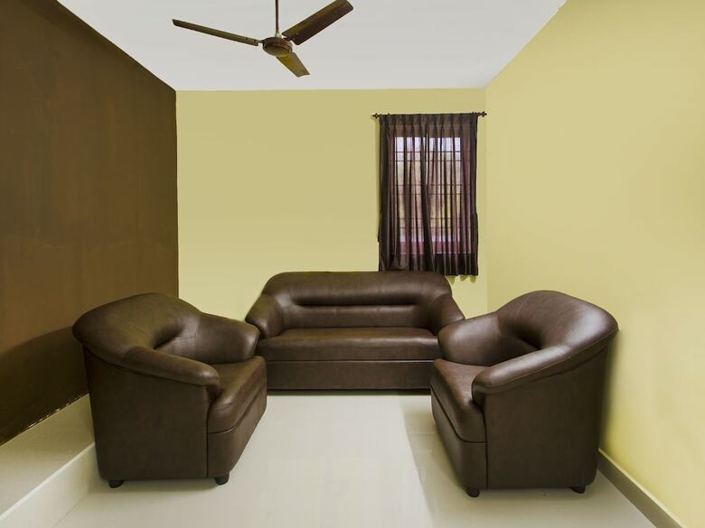 Apartamentos Oyo 13036 Home Spacious 2bhk Ecr