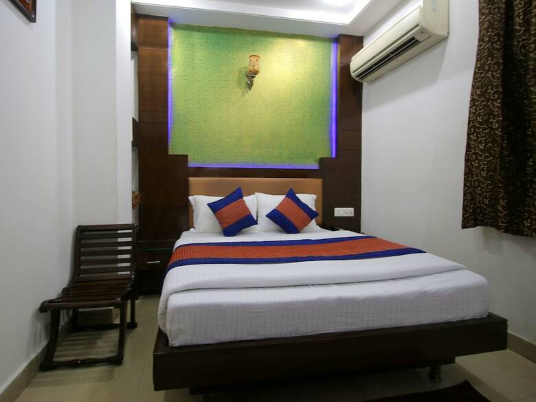 Oyo 6408 Hotel Delhi Heart