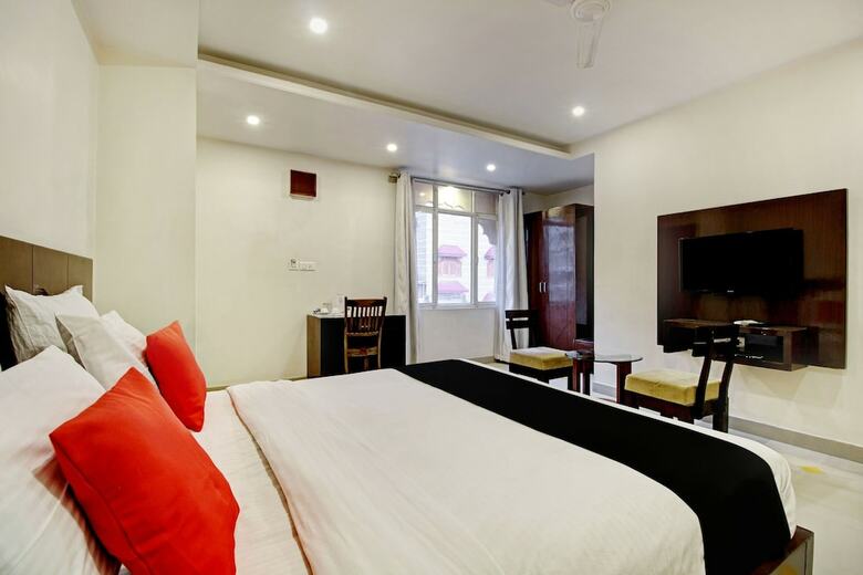Oyo 11744 Hotel Vb Heritage Heights