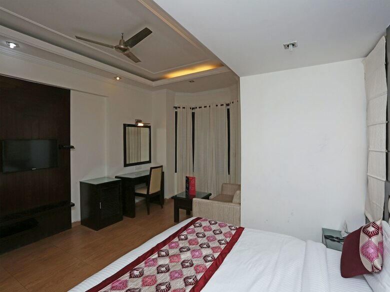 Oyo 1492 Hotel Broadway Inn