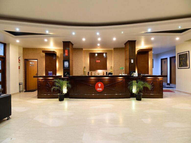 Oyo 1492 Hotel Broadway Inn