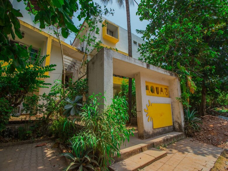 Oyo 13840 Home Radiant 2bhk Lpk Waterfront