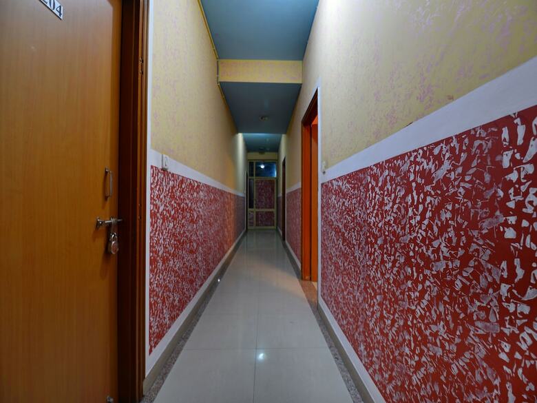 Hotel Oyo 13096 Braj Haveli