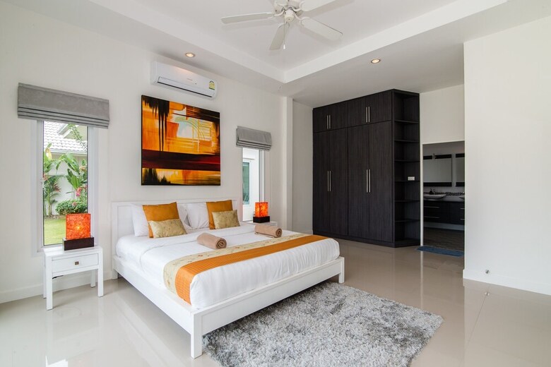 Private  4 Bedroom Pool Villa L28