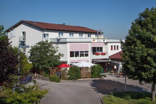 Sporthotel �hringen