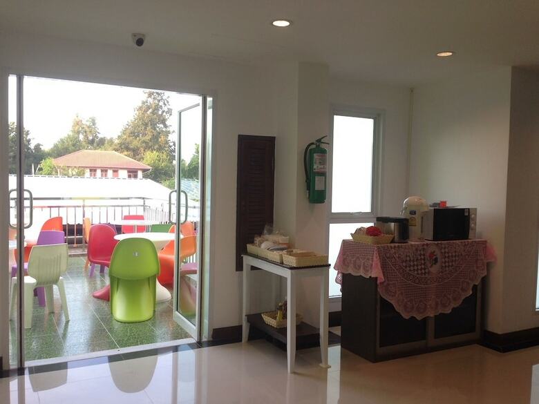 Praiyanan Place Hotel