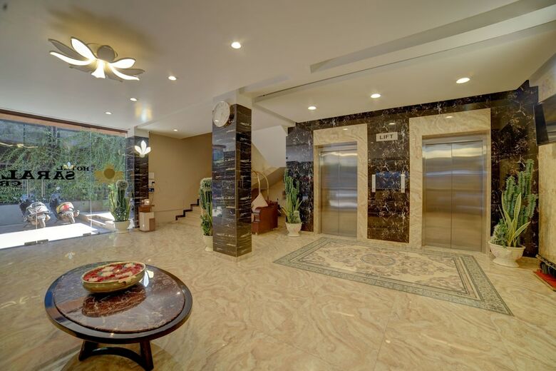 Fabhotel Sarala Crown Calangute Beach