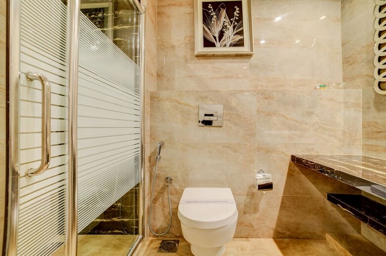 Fabhotel Sarala Crown Calangute Beach