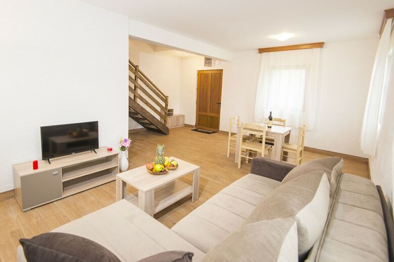 Apartamentos Ethno Village St. George