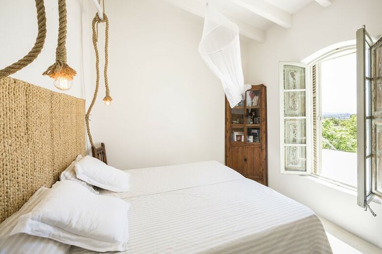 Residence By G Villa Calicant